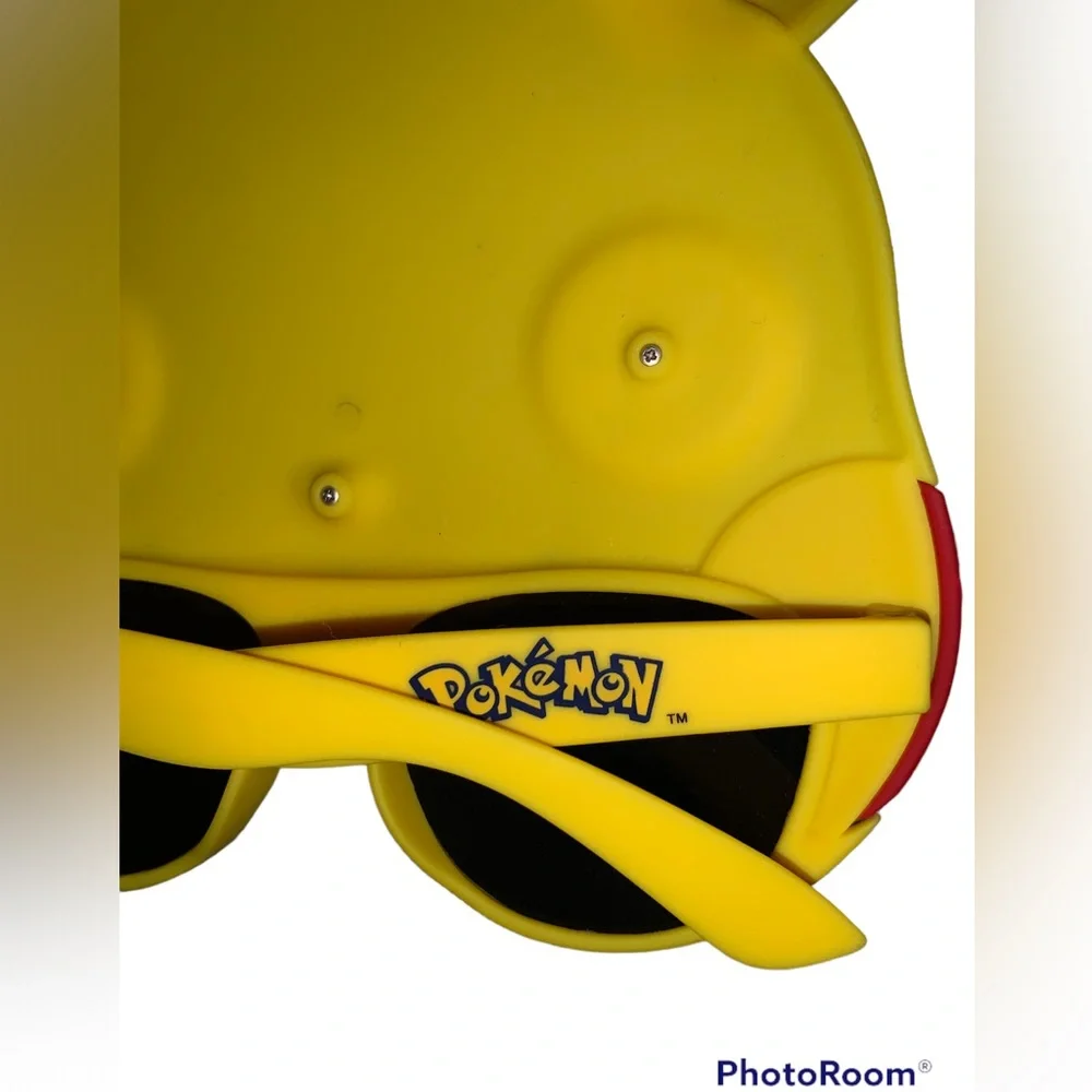 NWOT 2016 Vintage Pokémon Pikachu Face Cosplay Sunglasses FUN, Photo’s, Beach